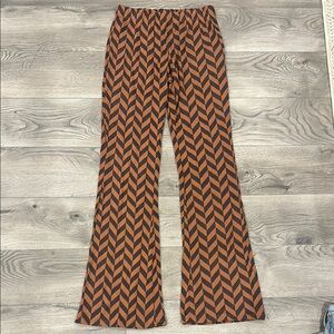 Billabong Chevron Patterned Brown Pants NWOT